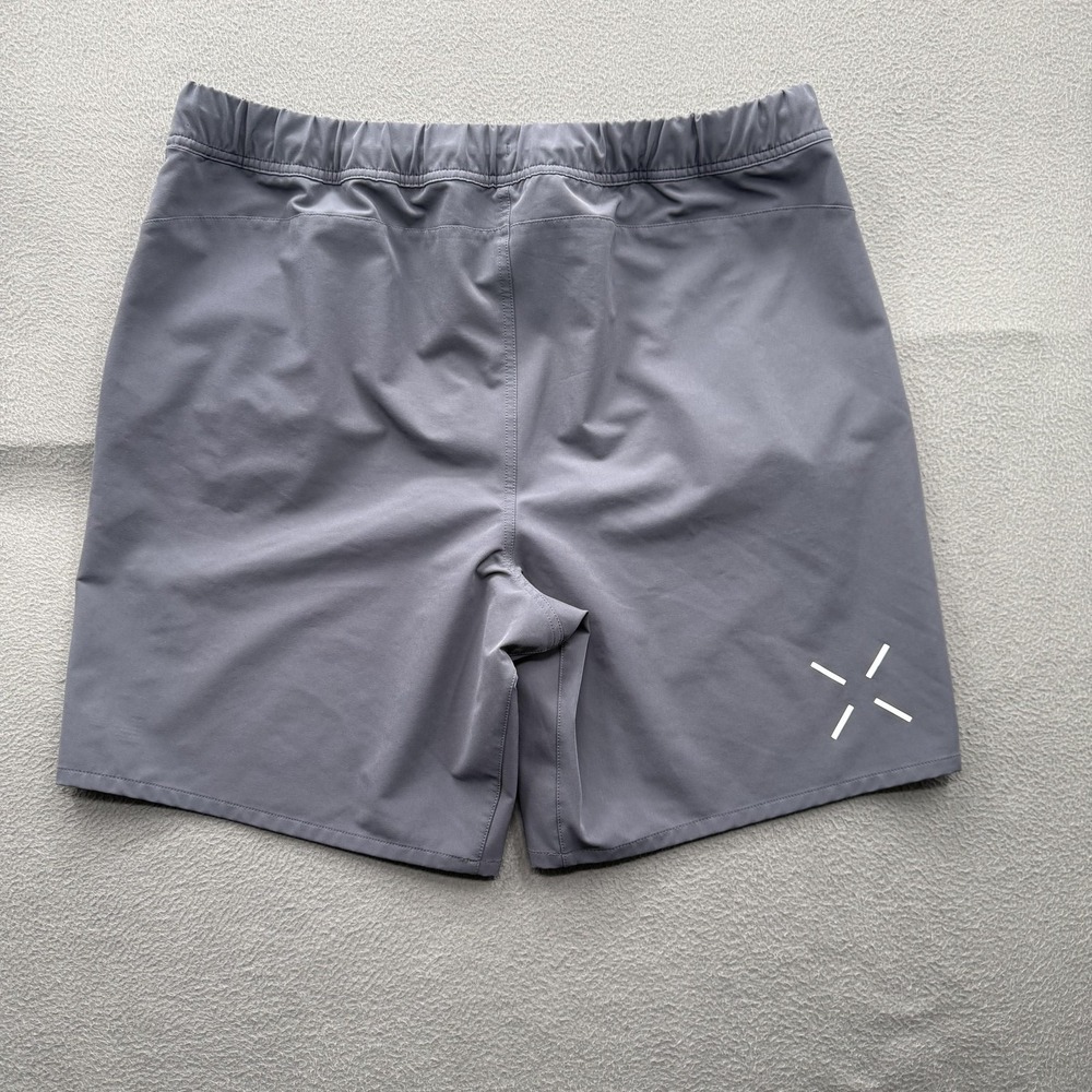 Ten Thousand Shorts Mens 2XL Gray Stretch Zip Pockets 9 Inseam Running Athletic - Picture 2 of 8